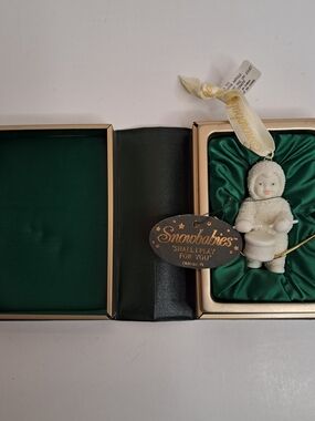 Department 56 Vintage Snowbabies -"Shall I Play For You?" Porcelain Ornament